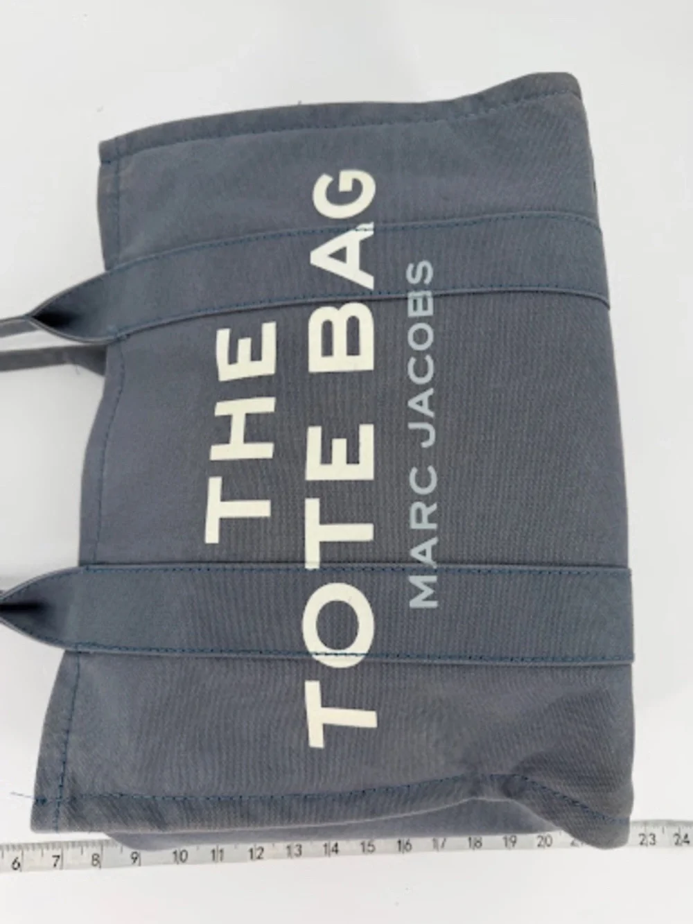 Marc Jacobs iconic tote